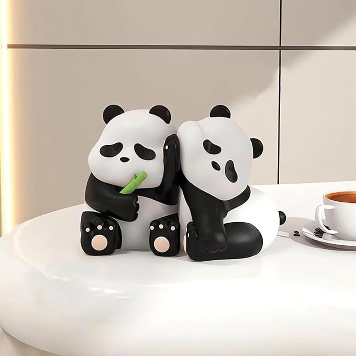 2Pcs Cute Panda Decorative Bookends, Resin Unique Animal Book Ends, Fun Modern Home Sculptures, Modern Panda Statues, for Living Room Entrance, Bookshelf, Bedroom, Office Table Decorations
