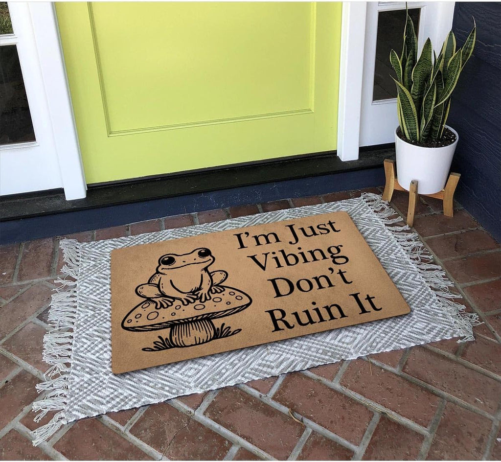 Funny Welcome Doormat for Entrance Way Indoor Front Porch Decor Anti-Slip Rubber Rugs Novelty Prank Gift Mats 23.7"(L) X 15.9"(W) (I‘M Just Vibing Don'T Ruin It Cute Frog with Mushroom)