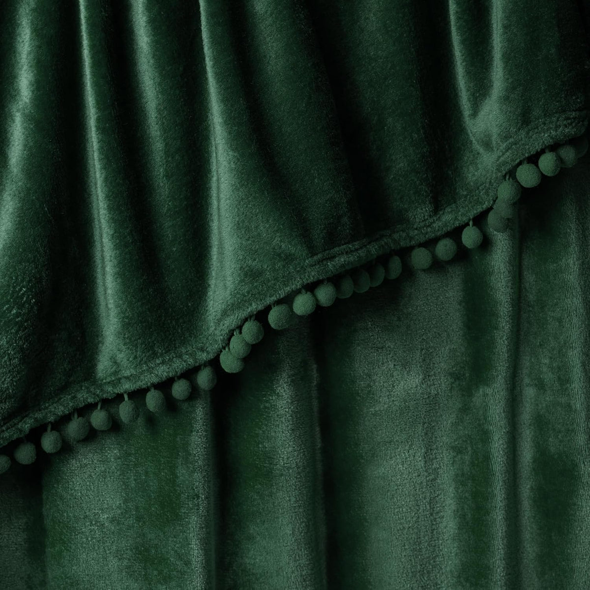 Fleece Throw Blanket for Couch with Pom Pom Fringe, Emerald Green, Soft Cozy Fuzzy Flannel Blanket for Sofa Bed, Lightweight Plush All Season Throw, 50X60 Inches